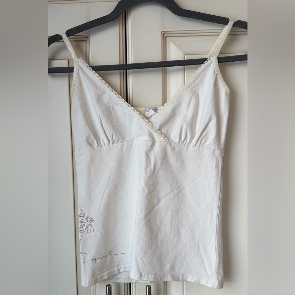 Rip Curl Ivory Tank Top with Palm Tree Accent. Medium (more S/M)